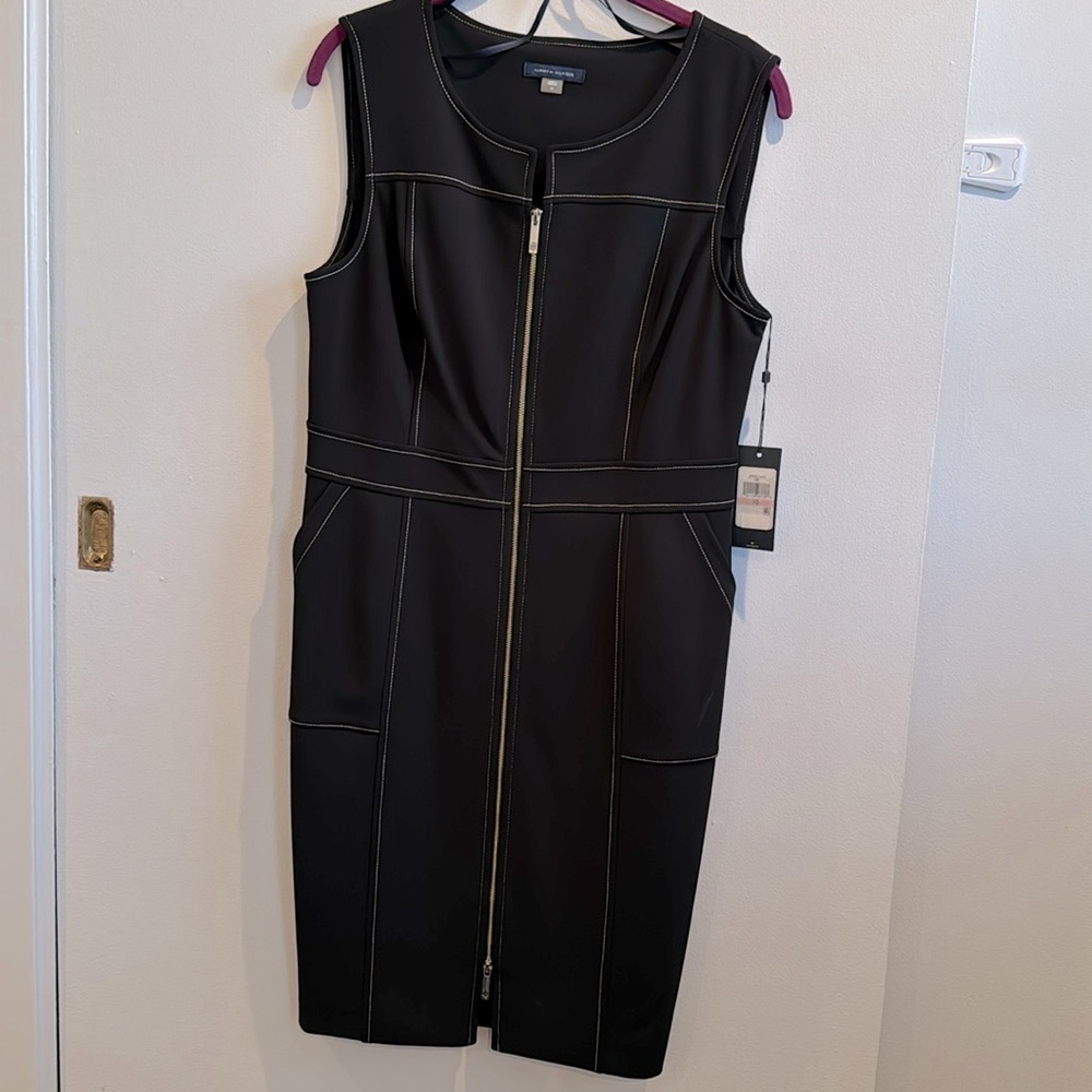 BRAND NEW: Tommy Hilfiger Bodycon Dress 👗